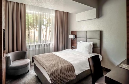 Jachranka Hotel | Hotel Warszawianka