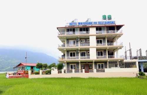 Pokhara Hotel | Hotel waterside