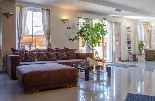 Koliba Hotel | Hotel West