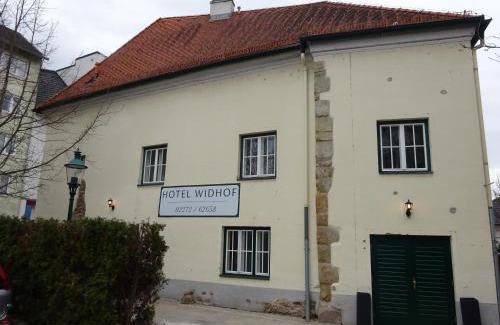 Tulln an der Donau Hotel | Hotel Widhof - Check-in im Hotel Nibelungenhof