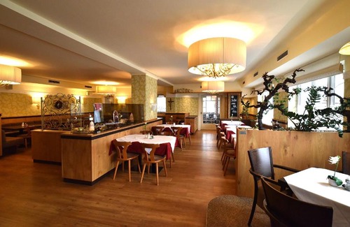 Weyregg am Attersee Hotel | Hotel&Wirtshaus Sonne