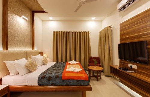 Kolhapur Hotel | Hotel Woodland
