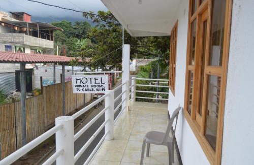 San Pedro La Laguna Hotel | Hotel Xetawaa´l