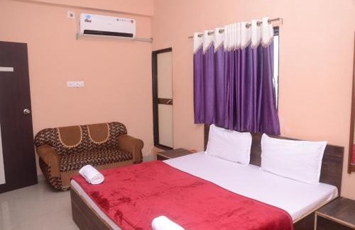Rajula Hotel | Hotel Yadunandan Rooms & Restaurant