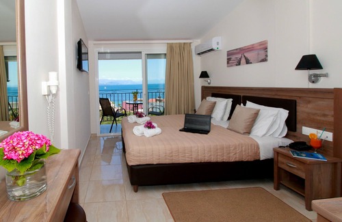 Ipsos Hotel | Hotel Yannis Corfu