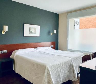 Estella Hotel | Hotel Yerri