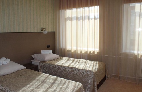 Leninskiy rayon Hotel | Hotel Zima