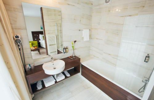 Modra Hotel | Hotel Zochova Chata - Adult friendly