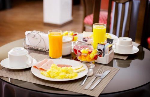 Cerro Colorado District Hostel | Hoteles Riviera Cayma