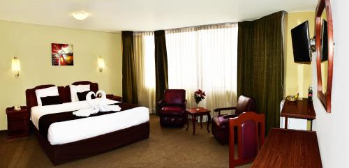 Cerro Colorado District Hostel | Hoteles Riviera Cayma