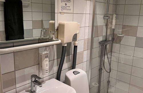 Stensberg-Kungshog Hotel | Hotell Garvaren