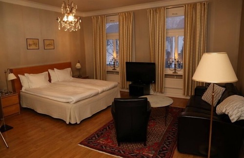 Falkoping Hotel | Hotell S:t Olof