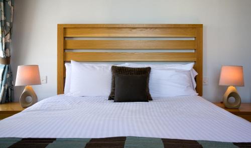 Sennen Cove Hotel | Hotels In Sennen Cove With Air Conditioner, Fireplace/Heating, View