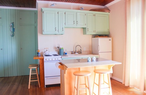 Camp Ellis Condo | Hotsticks!