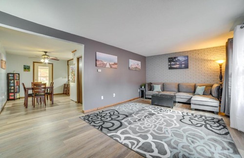 Houghton Lake House | Houghton Lake Vacation Rental - Walk to the Water!