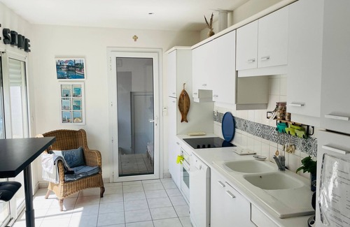 La Cotiniere House | House 0léronaise 12 persons 80 meters from the beach of La Cotinière