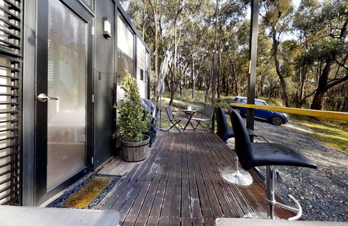 Beaconsfield Upper House | House ∙ 1 bedroom ∙ 2 guests