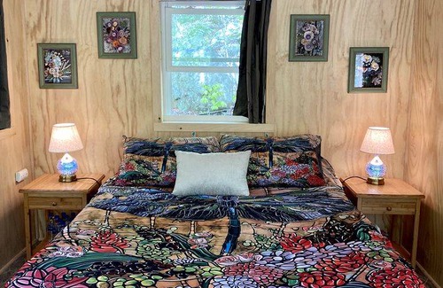 Bozrah House | House ∙ 1 bedroom ∙ 2 guests