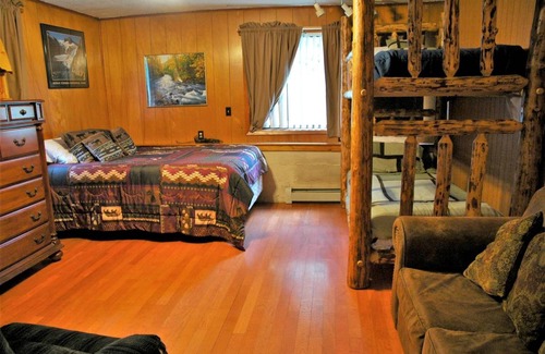 Cooper Landing House | House ∙ 1 bedroom ∙ 14 guests