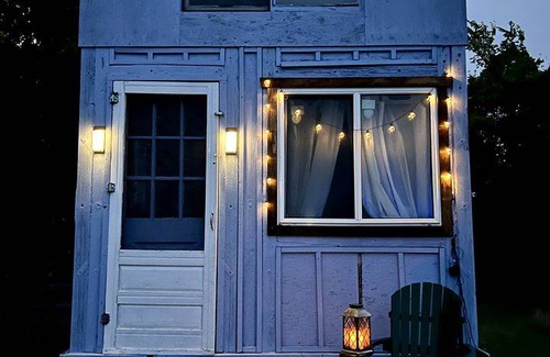 Campbellville House | House ∙ 1 bedroom ∙ 2 guests