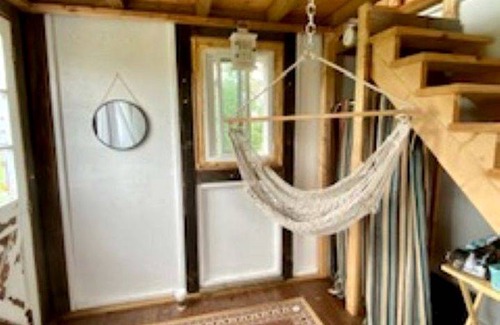Campbellville House | House ∙ 1 bedroom ∙ 2 guests