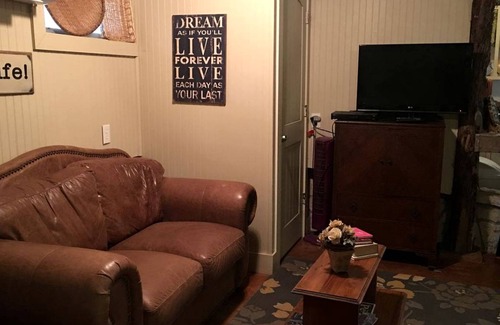 Ingram House | House ∙ 1 bedroom ∙ 4 guests