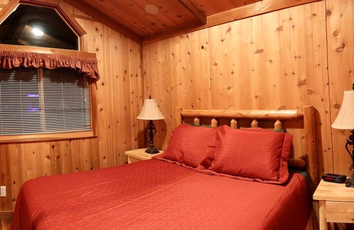 Groveland House | House ∙ 1 bedroom ∙ 4 guests