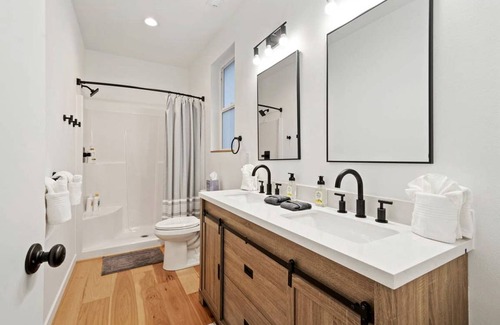Brightwood House | House ∙ 1 bedroom ∙ 15 guests