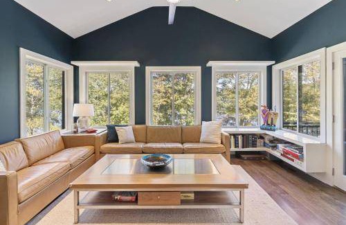 Newtown House | House ∙ 1 bedroom ∙ 12 guests