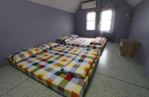 Hat Chao Samran House | House ∙ 2 bedrooms ∙ 12 guests