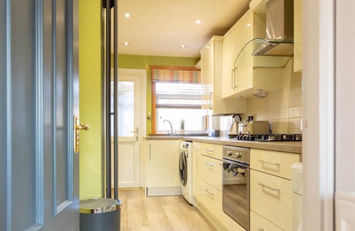 Grangemouth House | House ∙ 2 bedrooms ∙ 5 guests