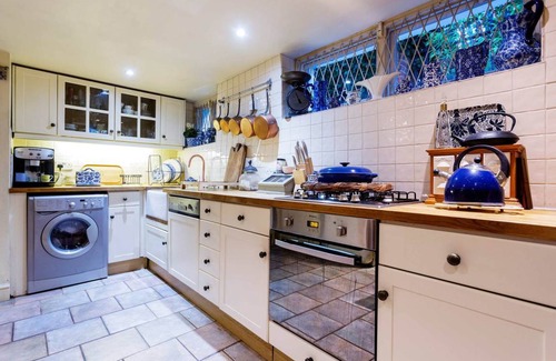 Childs Hill House | House ∙ 2 bedrooms ∙ 4 guests