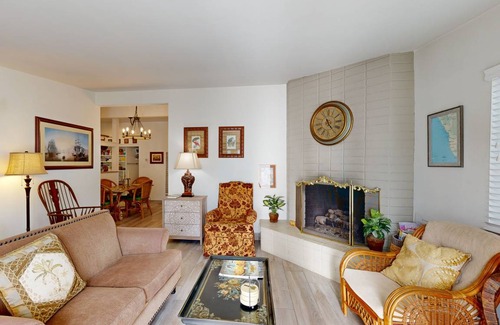 Pierpont Bay House | House ∙ 2 bedrooms ∙ 6 guests
