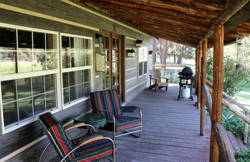 Chiloquin House | House ∙ 2 bedrooms ∙ 4 guests