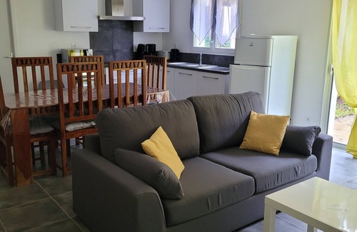La Bourboule House | House 2017 bungalow with garden, in center, 2 bedrooms, equipped with fiber