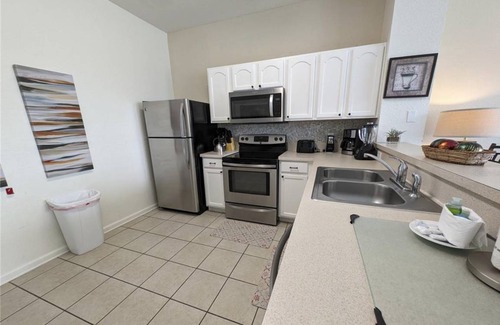 Windsor Hills House | House ∙ 3 bedrooms ∙ 6 guests
