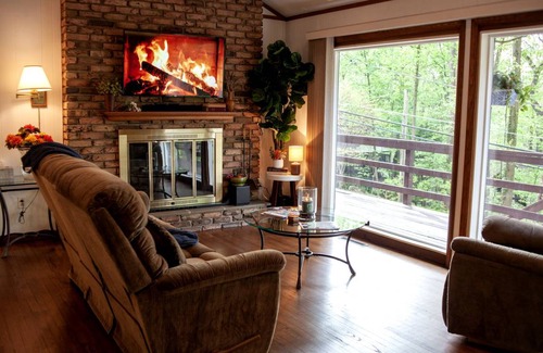 Mount Gretna House | House ∙ 3 bedrooms ∙ 6 guests
