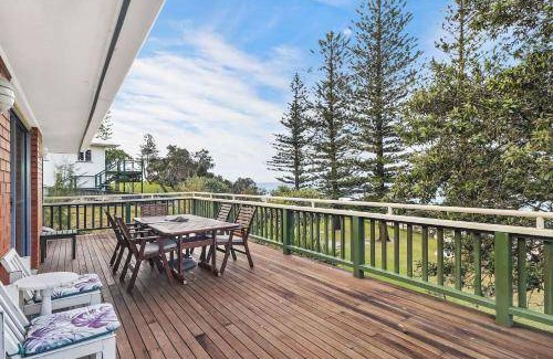 Dicky Beach House | House ∙ 3 bedrooms ∙ 6 guests