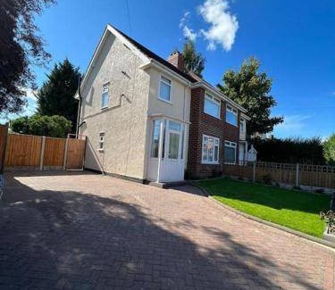 Smethwick House | House ∙ 3 bedrooms ∙ 5 guests