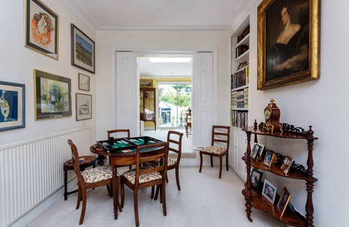 Turnham Green House | House ∙ 3 bedrooms ∙ 7 guests