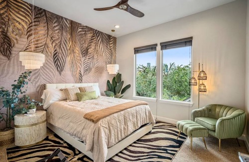 Midtown House | House ∙ 4 bedrooms ∙ 16 guests