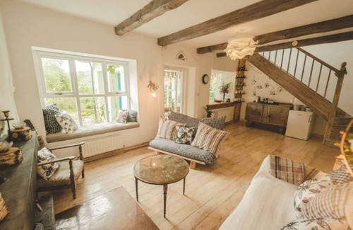 Glengarriff House | House ∙ 4 bedrooms ∙ 6 guests