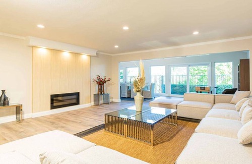 Glendora House | House ∙ 5 bedrooms ∙ 12 guests