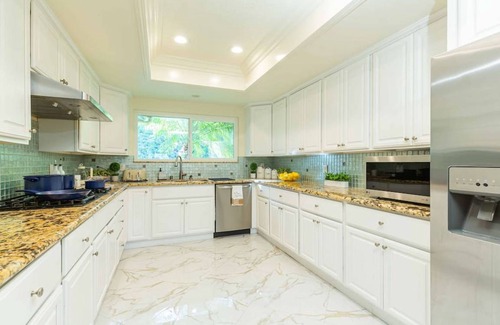 Glendora House | House ∙ 5 bedrooms ∙ 12 guests