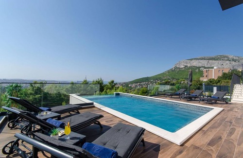Klis House | House ∙ 5 bedrooms ∙ 10 guests