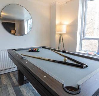 West Ham House | House ∙ 5 bedrooms ∙ 14 guests