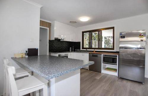 Hawks Nest House | House ∙ 5 bedrooms ∙ 10 guests