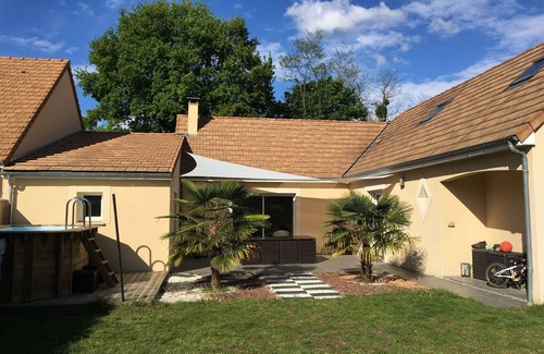 Monce-en-Belin House | House 5 minutes from the Circuit