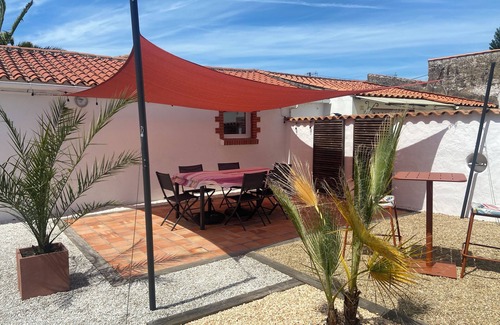 La Tranche-sur-Mer House | House 5pers. 250m from beach and water activities