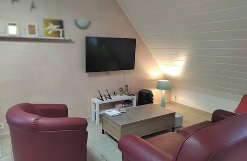 Guiclan Apartment | House 6 pers garden 20 Km Beach
